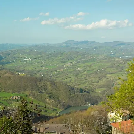 Casa Immersa Nell'appennino Appartement